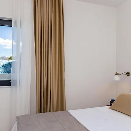 Holiday home Haus Fuer 9 Personenund 1 Kind In Kastel Luksic