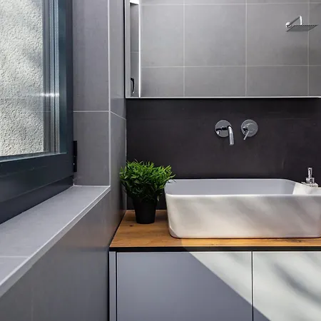 Holiday home Haus Fuer 9 Personenund 1 Kind In Kastel Luksic *